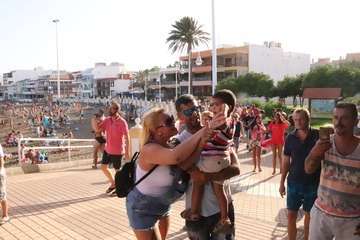 Un pasacalles anima a Melenara a vivir sus fiestas (Foto Briand Rodríguez)